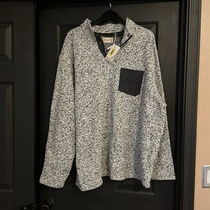 Dillard’s Roundtree and York outdoors Men’s pullover